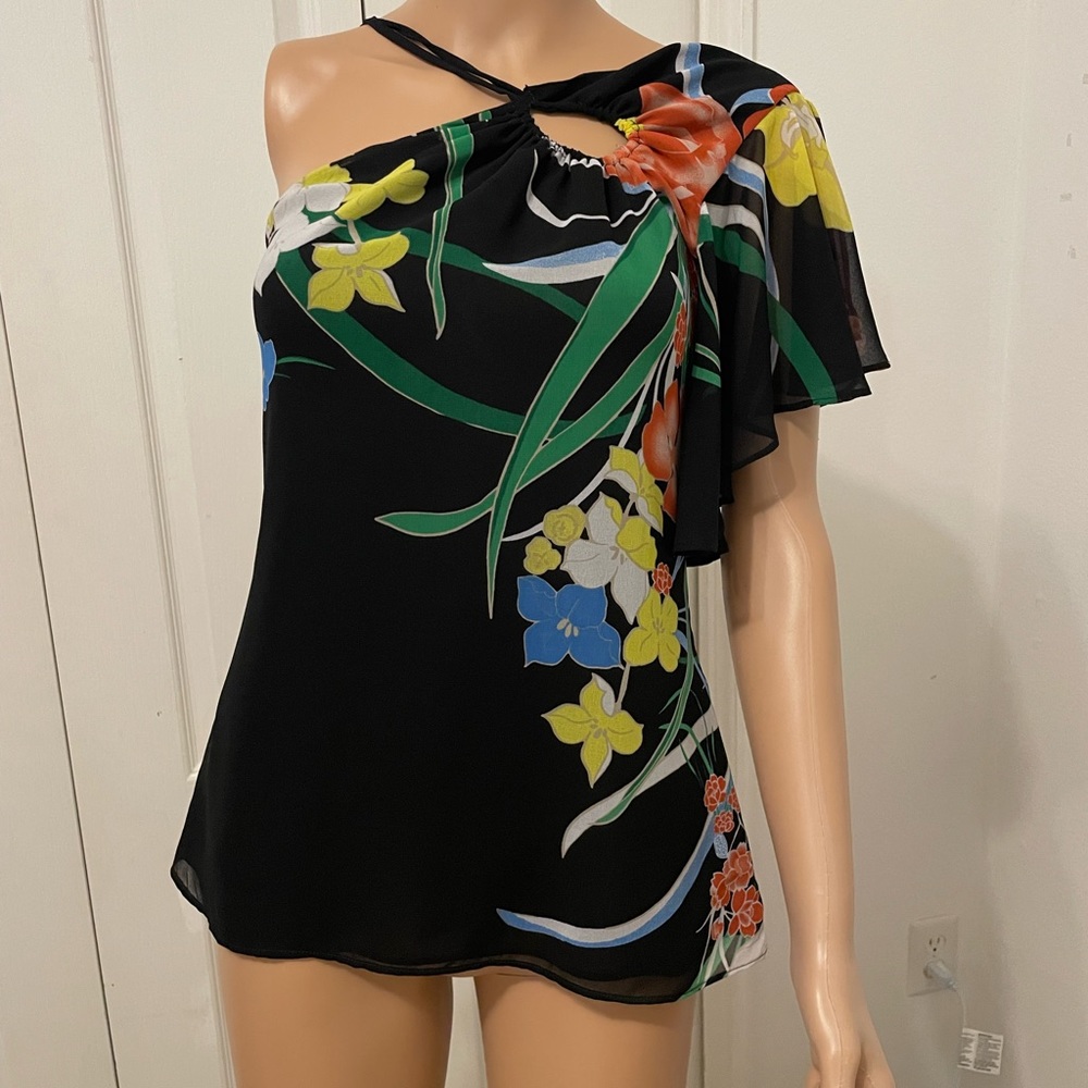 Bebe One Shoulder Floral Blouse XXS